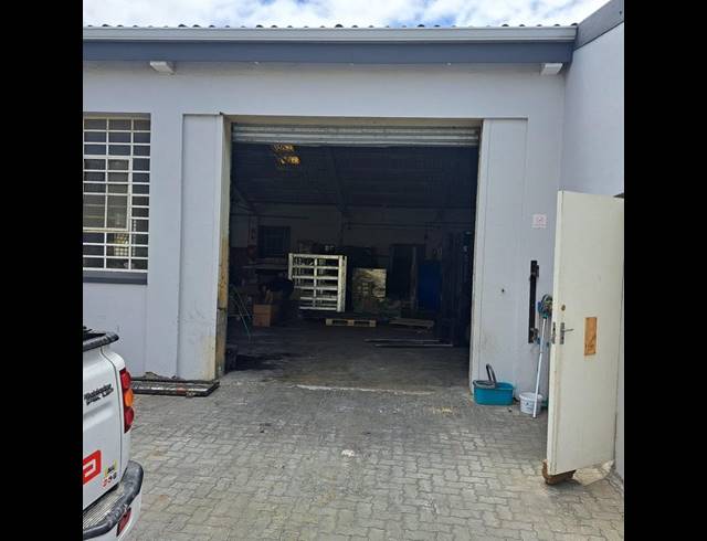 INDUSTRIAL PROPERTY TO RENT IN NEAVE INDUSTRIAL